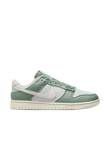 Dunk Low Low Top Sneakers Mica Green - NIKE - BALAAN 1