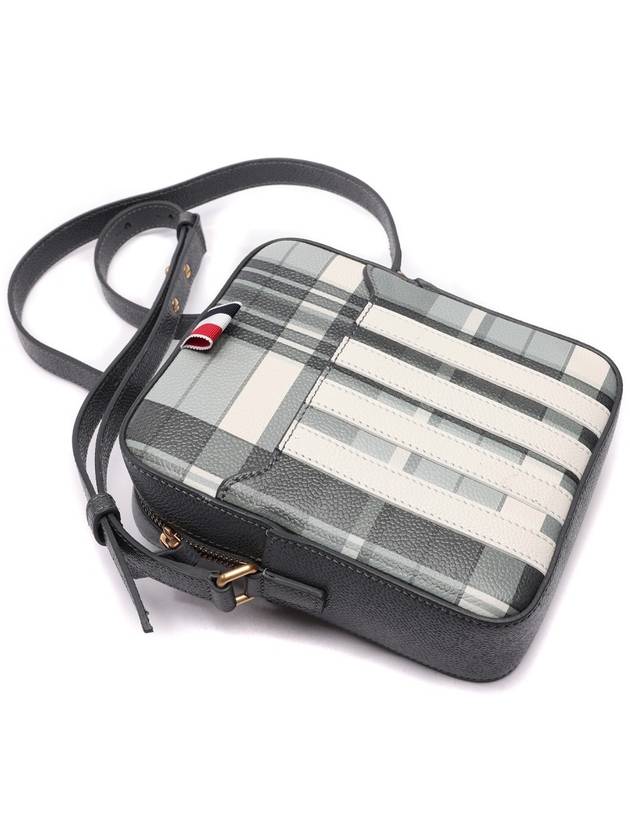 Madras 4-Bar Vertical Pepple Grain Leather Cross Bag Grey - THOM BROWNE - BALAAN 6