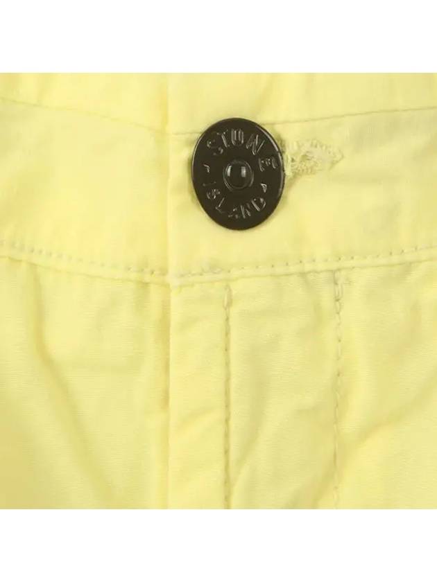 Wappen Patch Cargo Shorts Yellow - STONE ISLAND - BALAAN 3