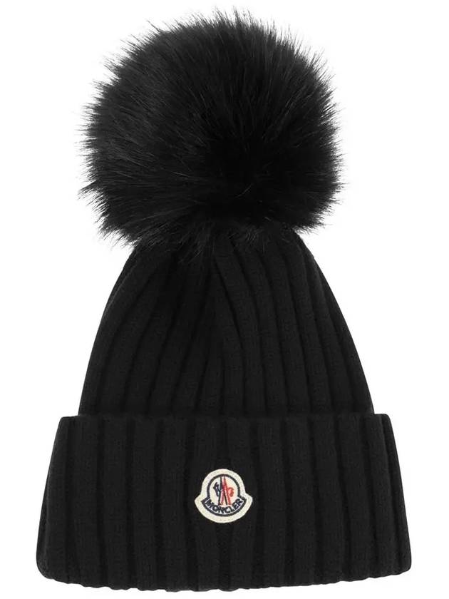 24SS Logo Patch Pom Pom Beanie Black 3B000 13 A9327 999 - MONCLER - BALAAN 2