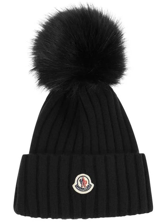 24SS Logo Patch Pom Pom Beanie Black 3B000 13 A9327 999 - MONCLER - BALAAN 1