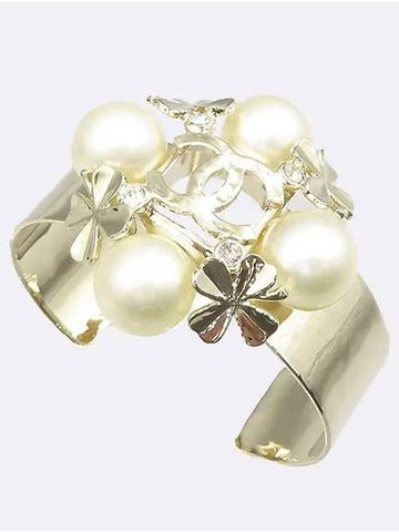 Gold Metal Plated Pearl Custom Four Leaf Clover COCO Logo Bangle Women s Bracelet M Size - CHANEL - BALAAN 1