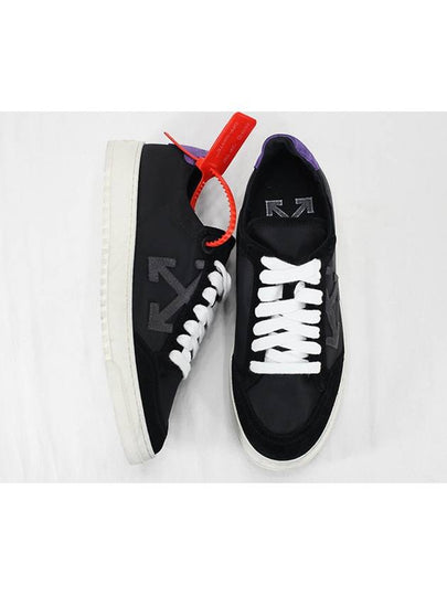 Men's Arrow Logo 2.0 Low Top Sneakers Black - OFF WHITE - BALAAN 2