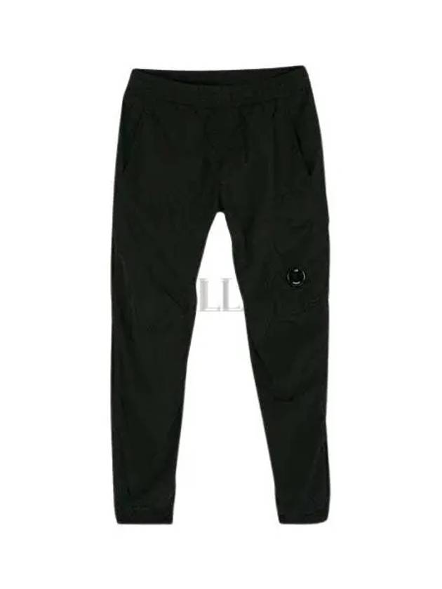 Lens Wappen Technical Cargo Track Pants Black - CP COMPANY - BALAAN 2