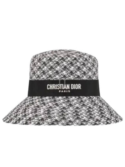 D-Bobby Houndstooth Large Straw Bucket Hat White Black - DIOR - BALAAN 2