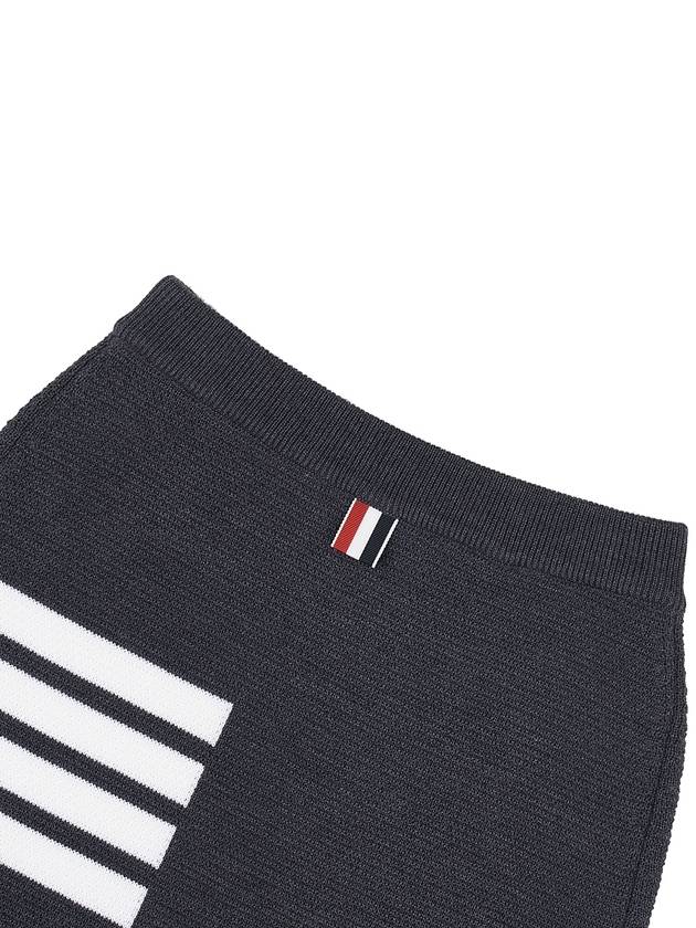 Women's Fine Merino Wool 4 Bar Stitch Pencil Skirt Dark Grey - THOM BROWNE - BALAAN 7