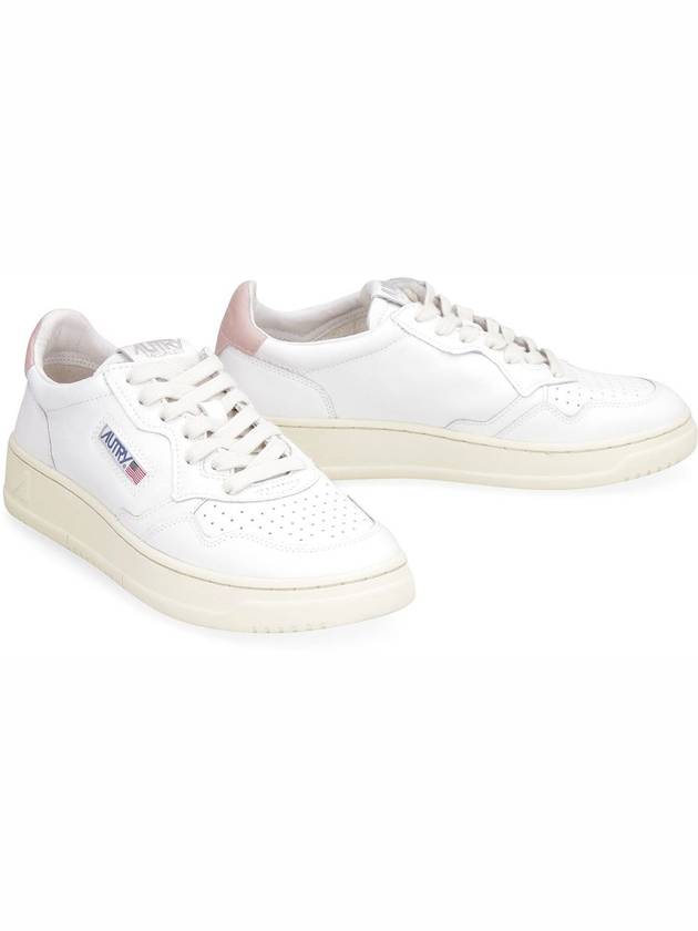 Medalist Pink Tab Leather Low Top Sneakers White - AUTRY - BALAAN 4