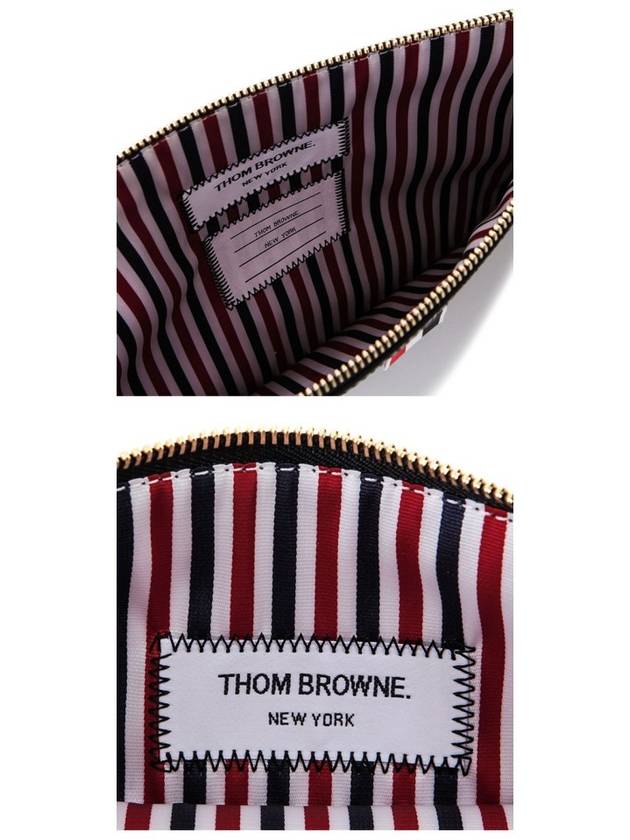 Pebble Grain Three Stripes Zipper Small Clutch Bag Black - THOM BROWNE - BALAAN 7