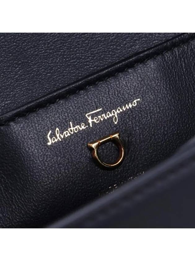 Trapezio Cross Bag Black - SALVATORE FERRAGAMO - BALAAN 8