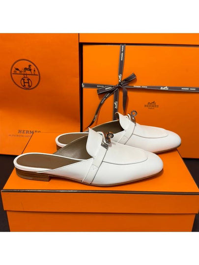 Women's 365 Oz Mule Slippers White Silver Kelly - HERMES - BALAAN 2