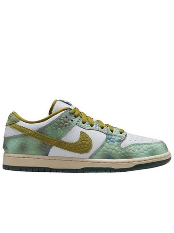 x Alexis Sablon SB Dunk Low Pro White and Pacific Moss HJ3386 300 - NIKE - BALAAN 1