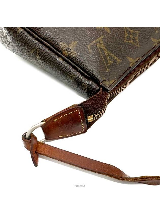 women pouch bag - LOUIS VUITTON - BALAAN 6