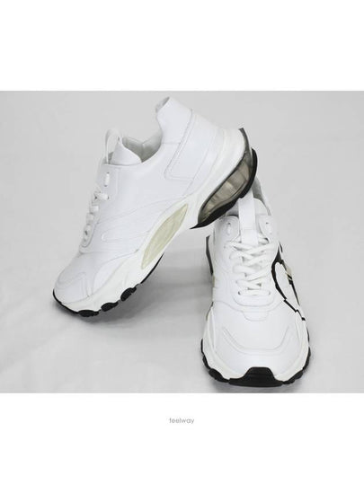 Men's V Logo Bounce Low Top Sneakers White - VALENTINO - BALAAN 2