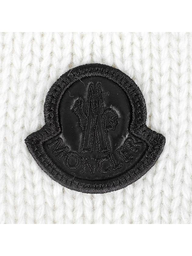 SCIARPA Tricot Wool Muffler 3C00026 M1241 P09 - MONCLER - BALAAN 5