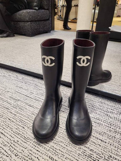 CC Logo Caoutchouc Rain Boots Black - CHANEL - BALAAN 2