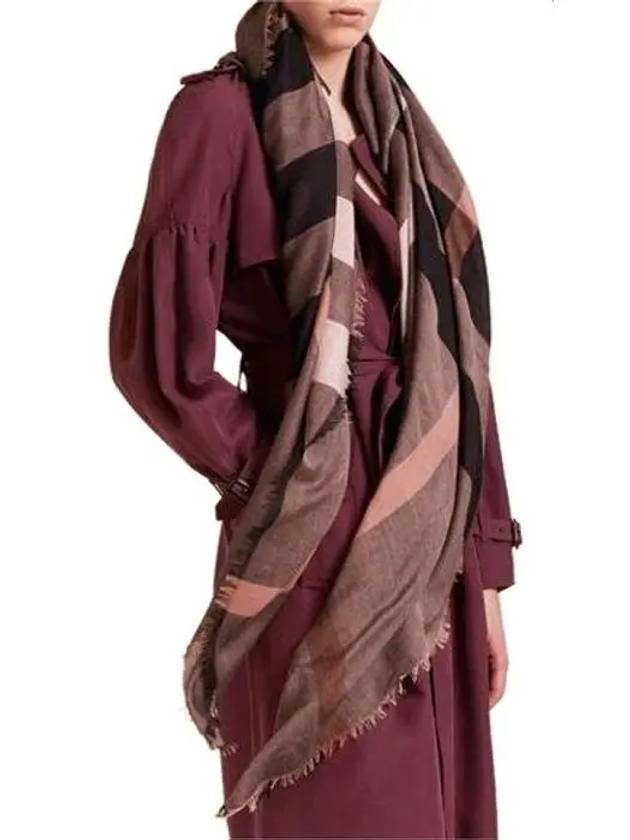 Mega Check Scarf Antique Rose - BURBERRY - BALAAN 8