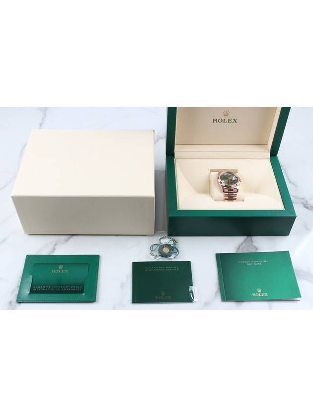 Day Date Olive Green Gold Box 23 Years - ROLEX - BALAAN 2