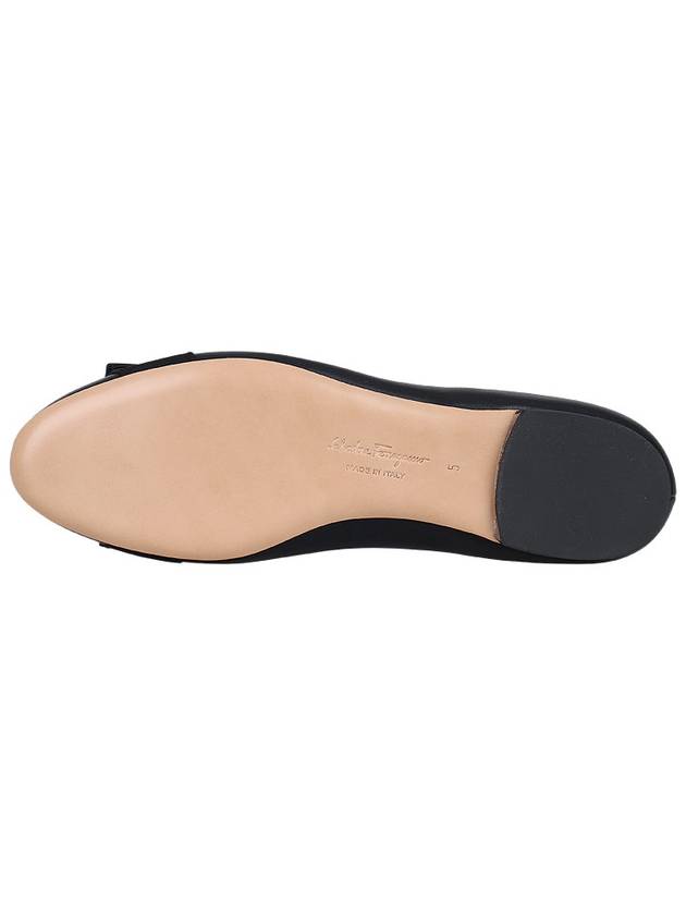 Varina Bow Ballet Flats Black - SALVATORE FERRAGAMO - BALAAN 10