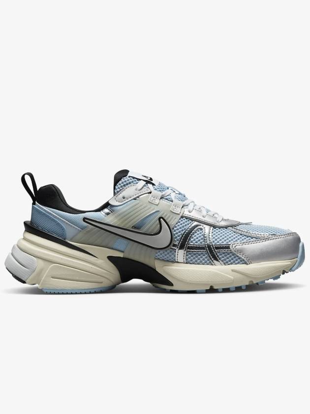 V2K Run Women s Psychic Blue Metallic Silver HF1876 400 - NIKE - BALAAN 4