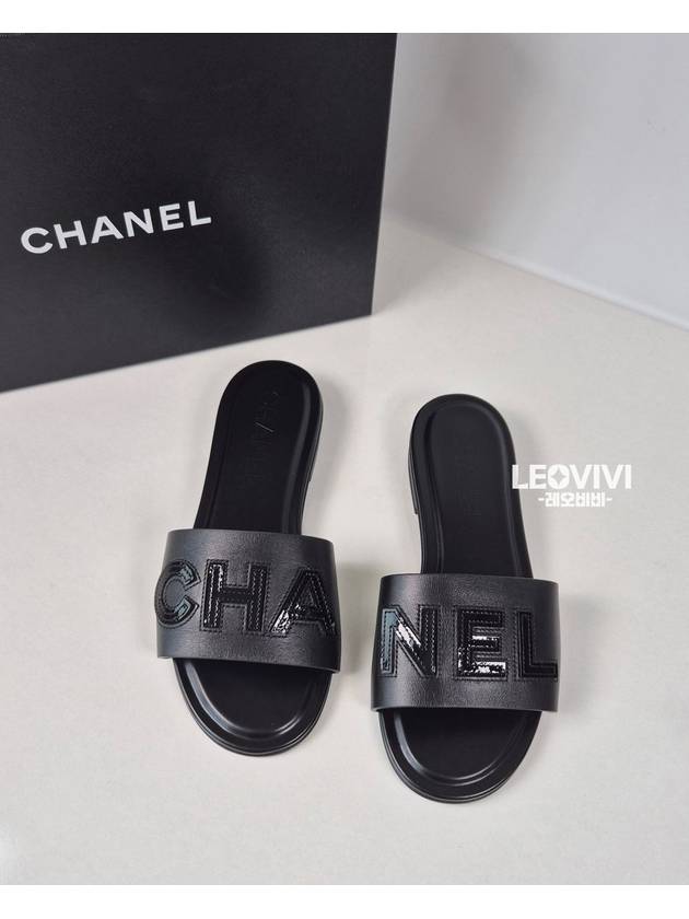 Stitched Lettering Logo Slippers Slide Sandals Black 36 G39988 - CHANEL - BALAAN 7