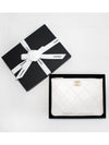 19 Lambskin medium clutch bag white - CHANEL - BALAAN 2