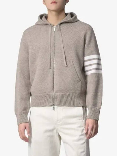 Men's Intarsia 4 Bar Merino Jersey Hooded Zip Up Medium Brown - THOM BROWNE - BALAAN 2