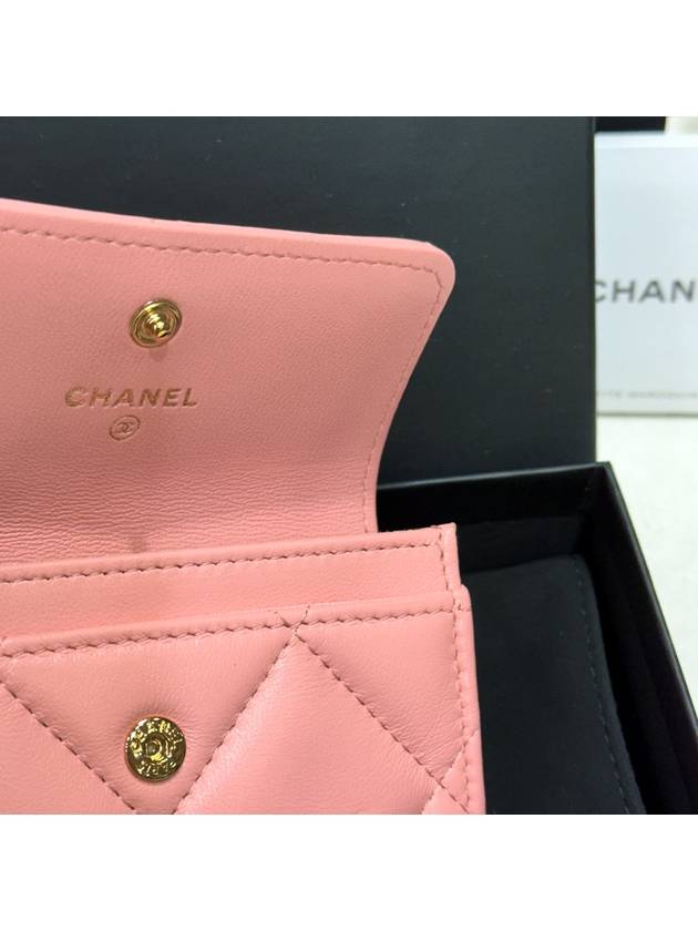 Wallet New Logo CC Lambskin Nineteen 19 Coral Pink - CHANEL - BALAAN 7