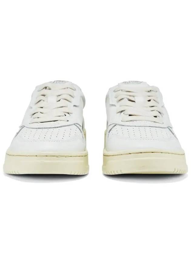 Medalist Black Tab Low Top Sneakers White - AUTRY - BALAAN 4