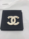 cc logo champagne gold brooch - CHANEL - BALAAN 3