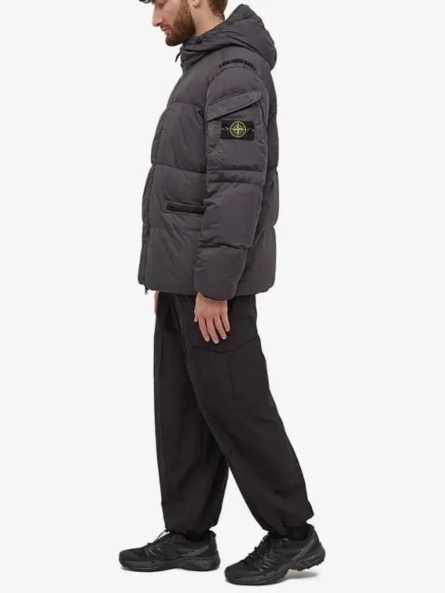 Men's Wappen Patch Crinkle Wraps Padding Steel Grey - STONE ISLAND - BALAAN 5