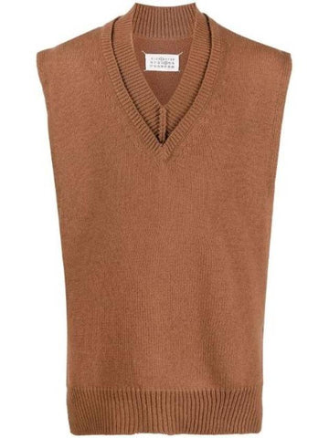 Layered Detail V-Neck Knit Vest Camel - MAISON MARGIELA - BALAAN 1