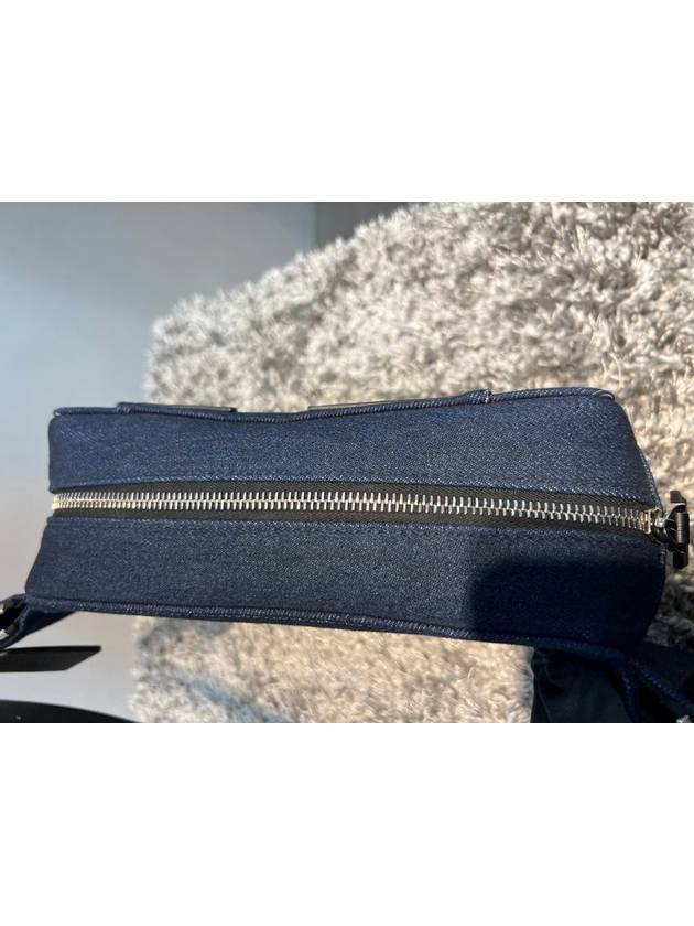 V Logo Denim Belt Bag Blue - VALENTINO - BALAAN 8