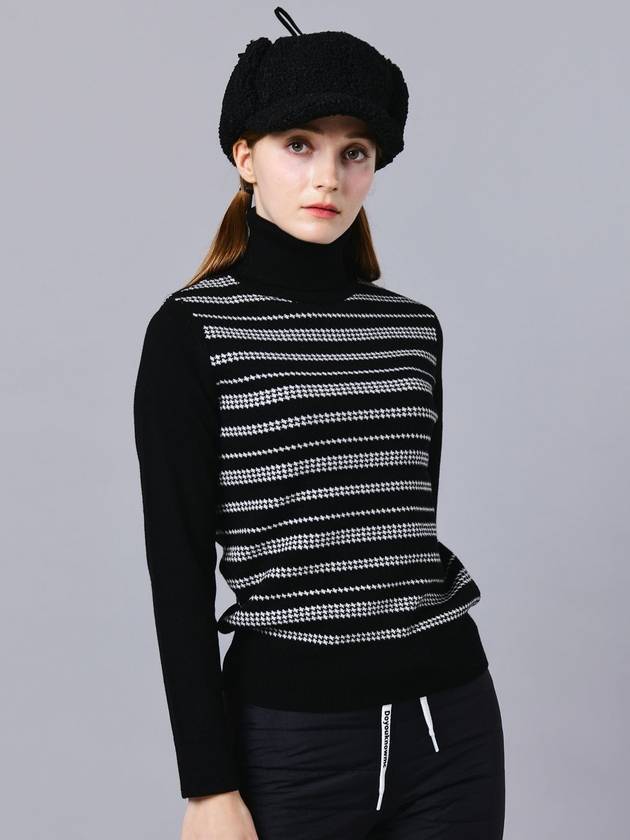 Women’s Houndstooth Double-sided Jacquard Black Turtleneck Knit DO6222TL21 - DOYOUKNOWMC GOLF WEAR - BALAAN 3