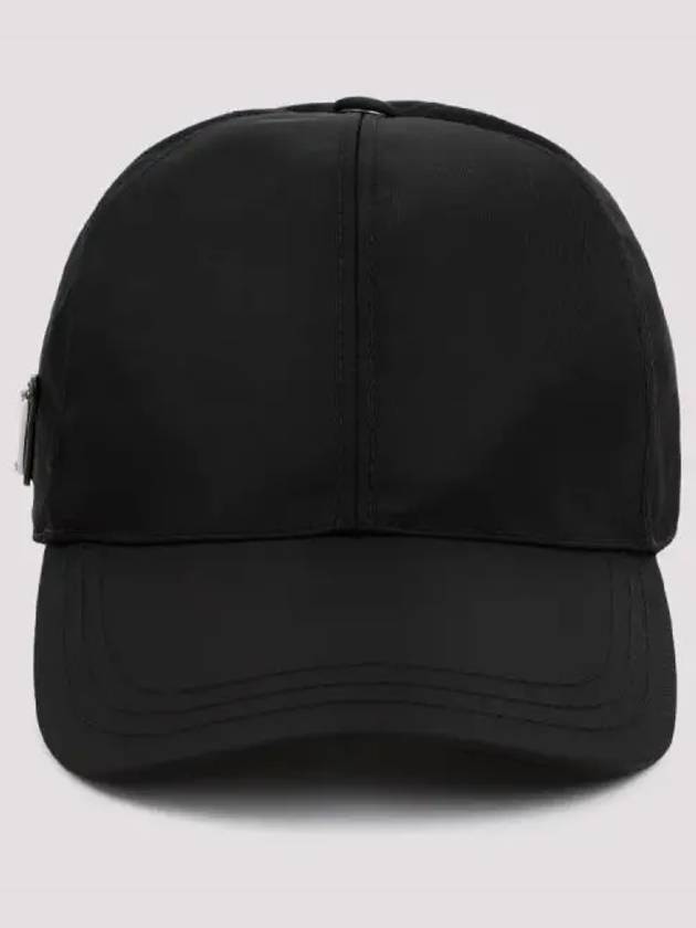 Re-Nylon Triangle Logo Baseball Cap Black - PRADA - BALAAN 2