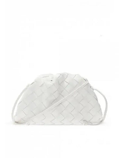 Intrecciato Small Leather Pouch Bag Chalk - BOTTEGA VENETA - BALAAN 2