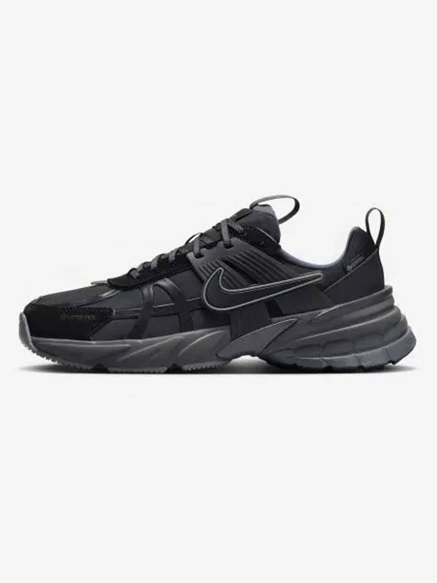 V2K Run Gore Tex Black Iron Gray FZ2622 001 - NIKE - BALAAN 2