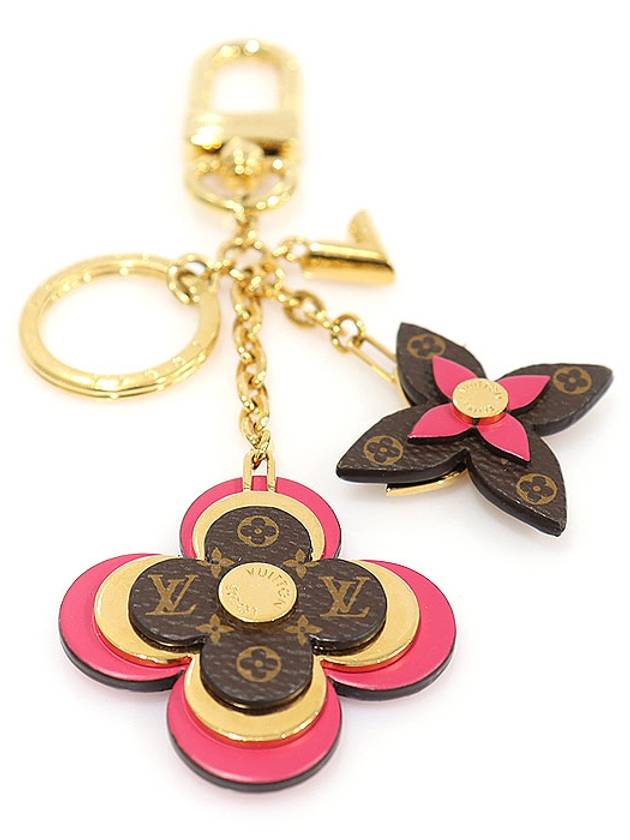 M63084 Monogram Canvas Blooming Flower Bag Charm Key Holder - LOUIS VUITTON - BALAAN 3