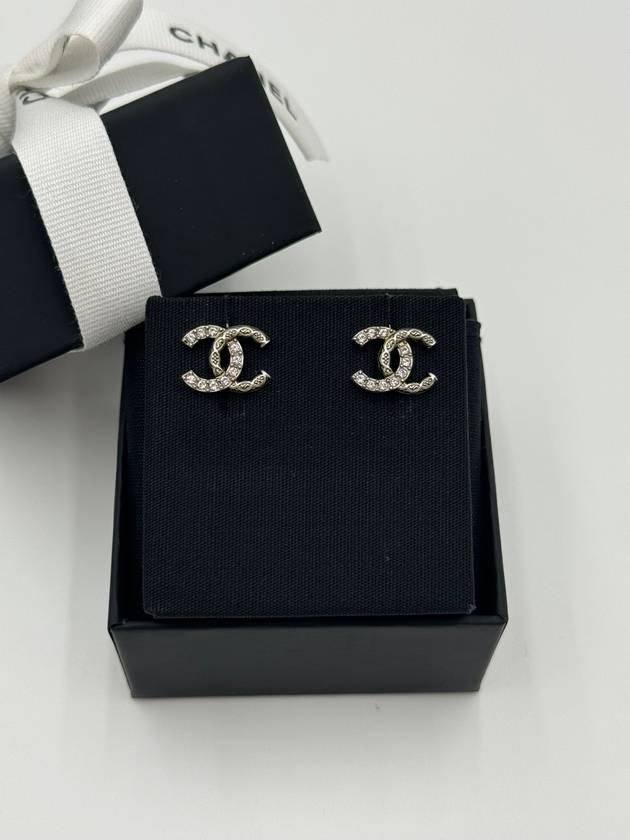 24SS Pre-Collection Crystal CC Earrings Silver ABD767 - CHANEL - BALAAN 3