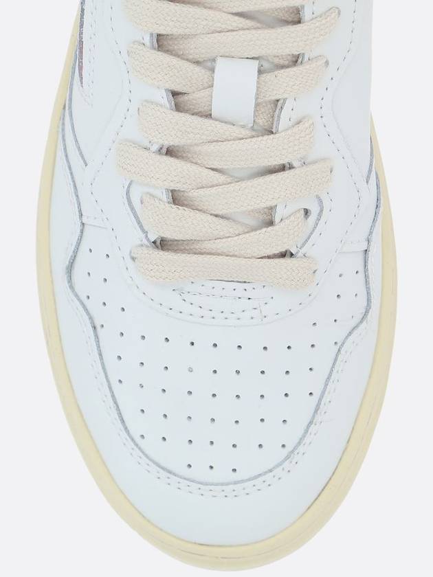 Medalist Leather Low Top Sneakers White - AUTRY - BALAAN 5