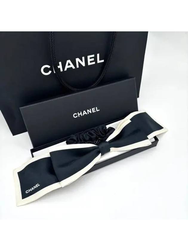 Hair Chouchou Ribbon Silk Scrunchie Black - CHANEL - BALAAN 3