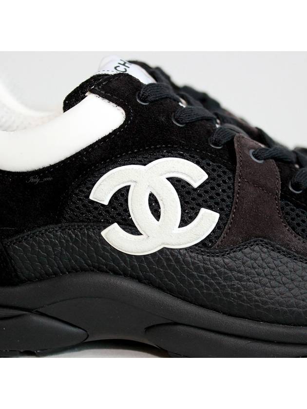 CC Logo Leather Low Top Sneakers Black - CHANEL - BALAAN 9