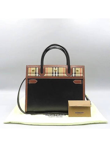 8025269 2 WAY bag - BURBERRY - BALAAN 1