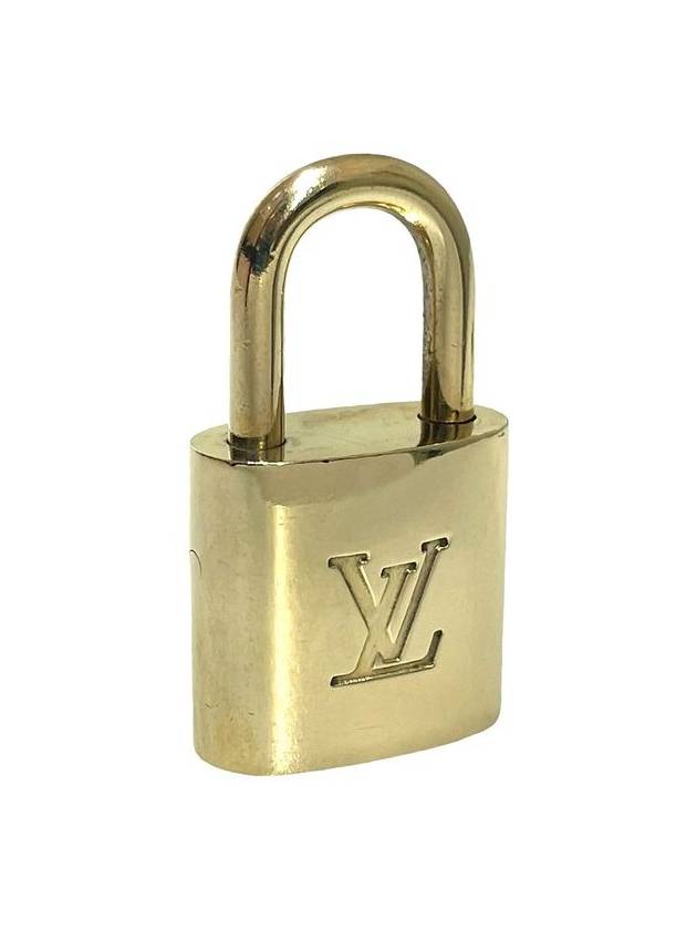 Women s Padlock Gold Plated 319 Key - LOUIS VUITTON - BALAAN 2