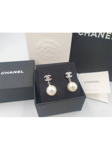 CC logo pearl earrings drop - CHANEL - BALAAN 1