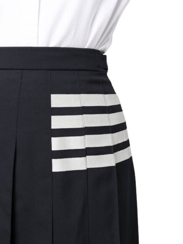 4 Bar Logo Plain Weave Wool Pleated Skirt Navy - THOM BROWNE - BALAAN.