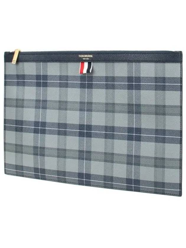 Tartan Pebble Grain Leather Clutch Bag Grey - THOM BROWNE - BALAAN 3