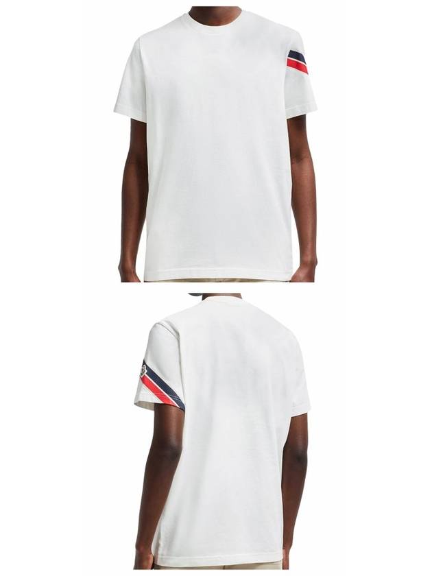 8C00029 89AKK 032 Logo Patch Shoulder Detail Round Short Sleeve T Shirt Ivory Men s TLS - MONCLER - BALAAN 4