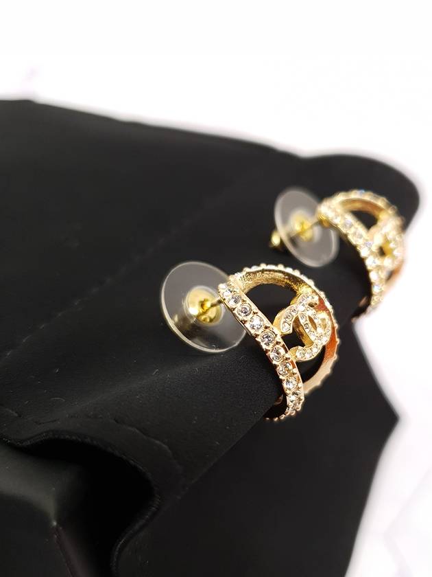 Crystal CC logo half ring earrings gold metal - CHANEL - BALAAN 3