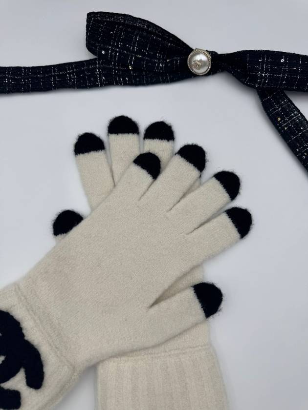 CC Logo Gloves White Black AAA591 - CHANEL - BALAAN 4