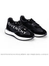 GIV Runner Low Top Sneakers Black - GIVENCHY - BALAAN 2